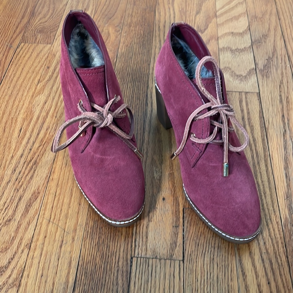 TORY BURCH Fur lined‎ Suede Heel Low Ankle Boots Red size 7.5